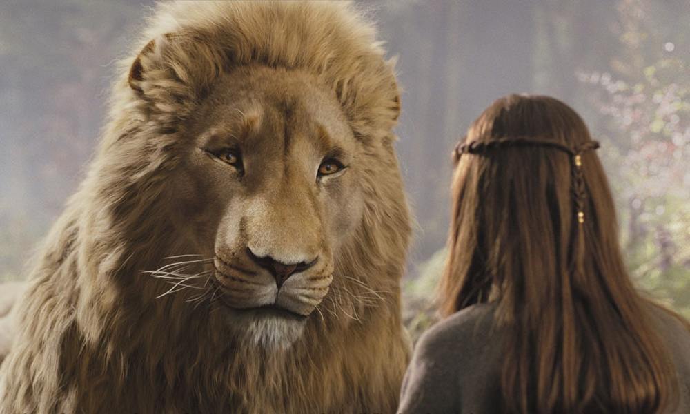 جورجیا هنلی و لیام نیسون در فیلم «سرگذشت نارنیا: شاهزاده کاسپین» (The Chronicles of Narnia: Prince Caspian)